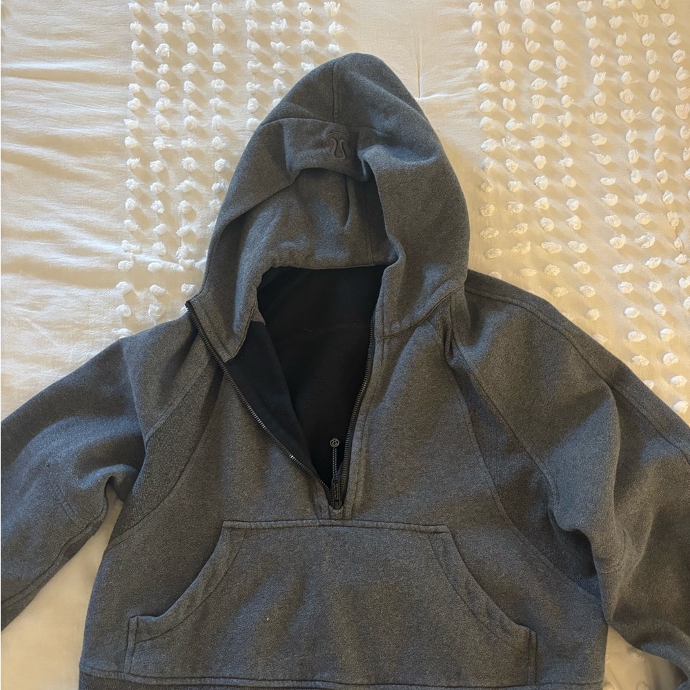 Lululemon scuba size m/l dark heather grey